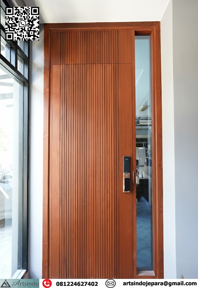 Pintu Utama Rumah Minimalis 1 Jendela