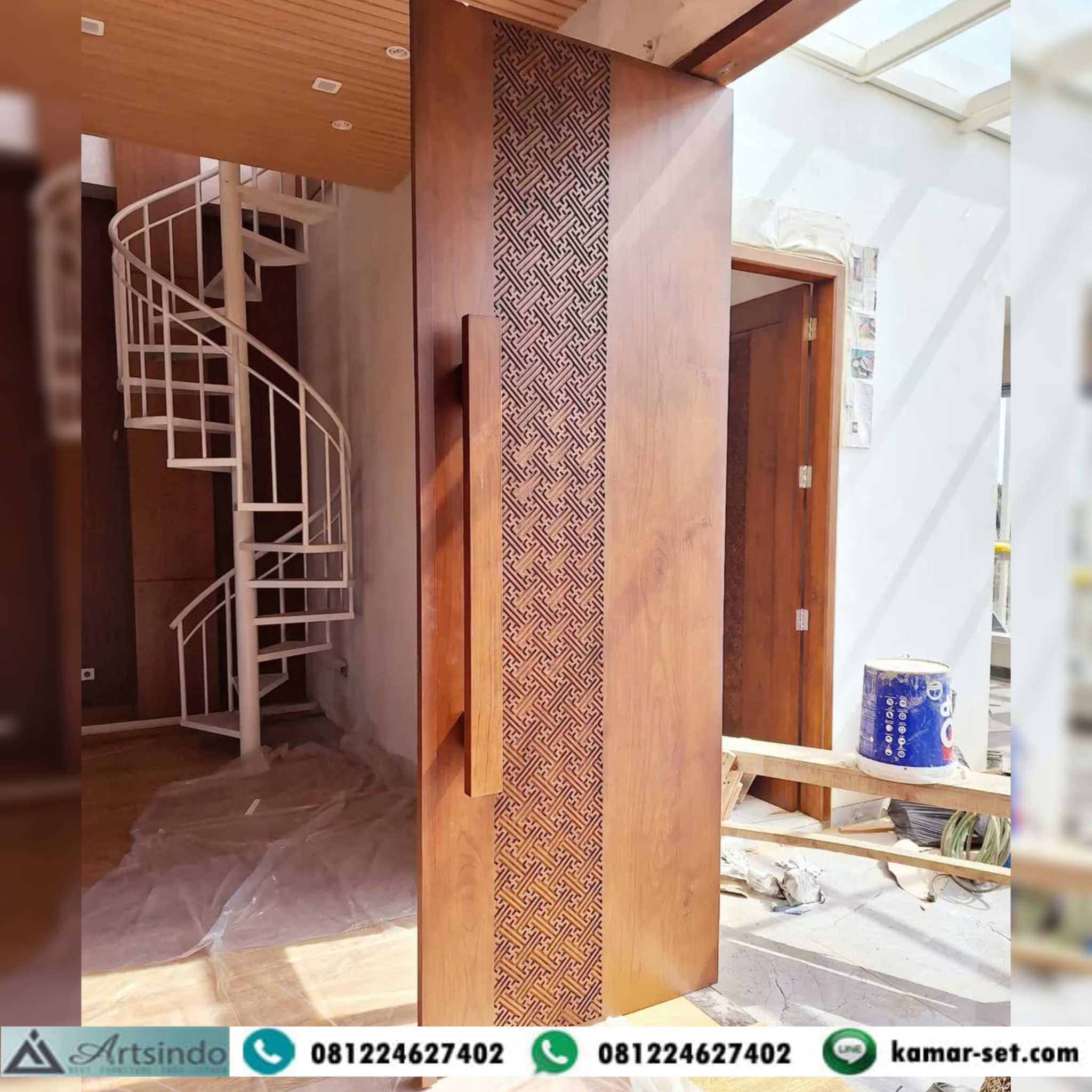 Pintu Minimalis Motif Labirin CNC Jati Super